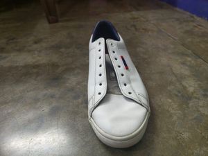 H&amp;M Leather Trainers