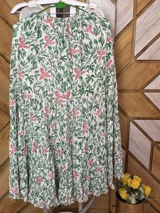 🌿✨ Bohemian Floral Print Skirt – Free Size 🌸💃