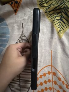 I  Phone 16 Black Cover Silicone