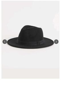 H&amp;M Women Black Hat