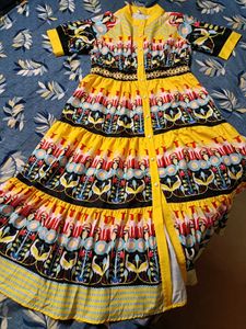 VIBRANT PATTERNED MIDI DRESS
