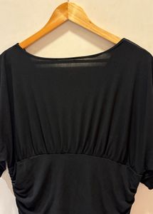 Chic Black V-Neck Top