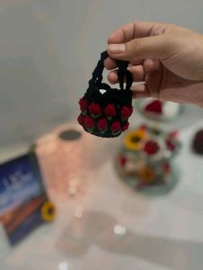 Crochet Tulip Airpods Case