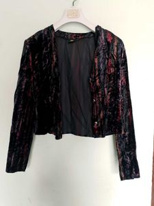 women velevet jacket.