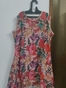 Beautiful Floral Kurta Set With Dupatta