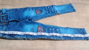 Boy&#39;s Stylish Jeans