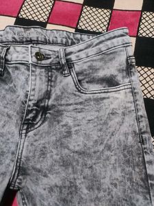 Stylish Gray Jeans