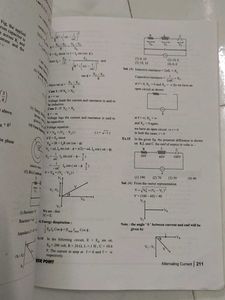 NEET Physics Modules 4 &amp; 6 - Career Point