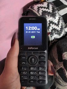 InFocus star keypad phone