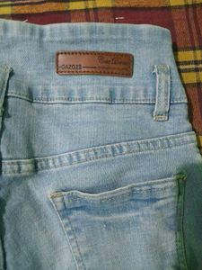 Light Wash Skinny Jeans