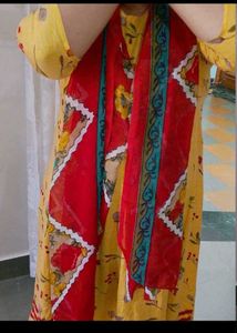 Floral Print Dupatta yellow red net