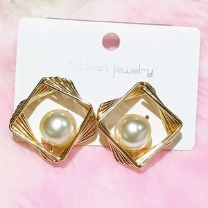 Pearl Drop Earrings