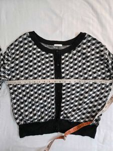 Houndstooth Cardigan fits S/M