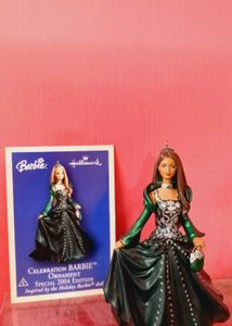 Barbie Holiday 2004 [Ornament]