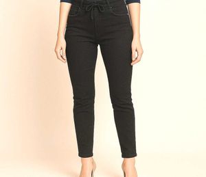 Black Jeans