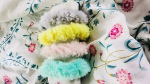Combo Of 4 Scrunchies