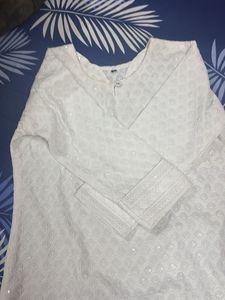 White Embroidered Kurta