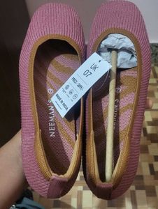 Neeman's Earth Pink Ballerinas