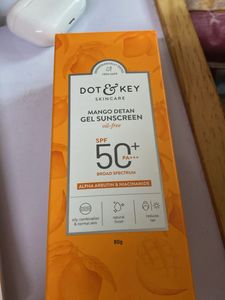 Dot And Key sunscreen