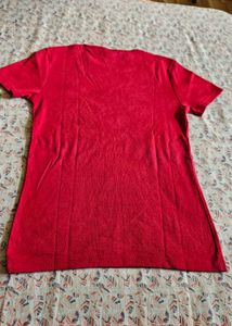 Red slim top