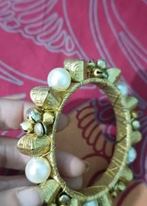 pearl and golden kada