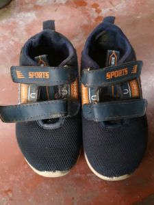 Kids Sports Shoes