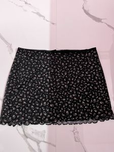 Black Mini Skirt⭐️