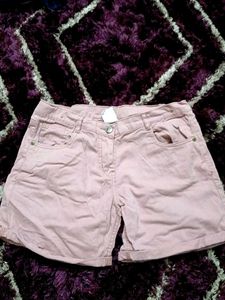 MAX BRAND WOMEN SHORTS