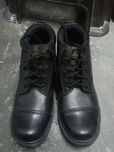 Shoes Juta