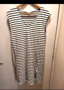 H&amp;M Striped  Mini Dress With Pockets And Slit