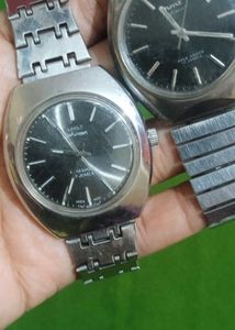 Combo 2 hmt watches  ( Fixed price )