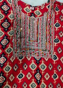 🔥Beautiful Sequence Multicolour Women Kurti