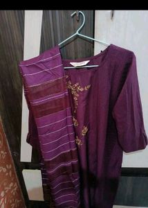 Elegant Embroidered Kurta