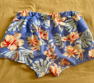 Floral Print Zipper Detail Shorts