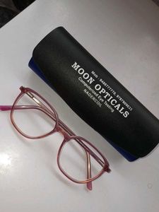 Stylish Eyeglasses with Case