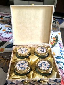 HIGH QUALITY WOODEN BOX WITH 4 GLASS CONTAINERS