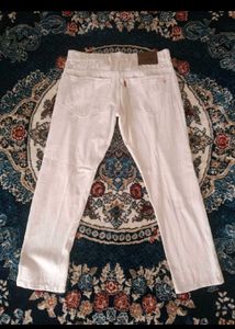 Levi&#39;s Originals White Jeans..