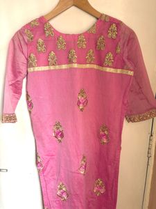 Beautiful Pakistani Kurti