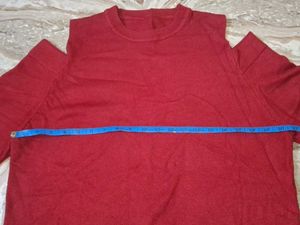 Woolen Maroon Top
