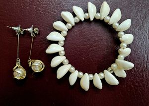 Shell Bracelet & Pearl Earring Set