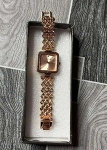 Sky Lark Women&#39;s Watch