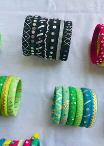 Multicolored Woollen Bangals