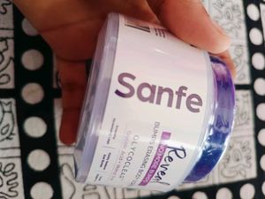 Sanfe Bumps Erasing Body Scrub