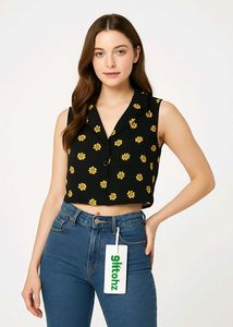 CROP SLEEVELESS SHIRT FOR WOMEN