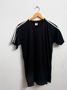 Black Tshirt