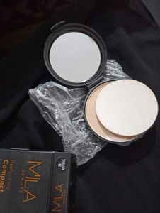 MILA BEAUTE Compact