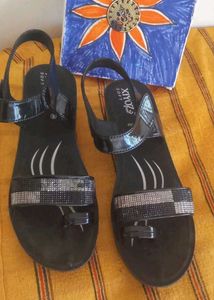 Ladies Footwear