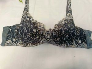 🇳🇿💫💗 Imported Elegant Black Lace Bra
