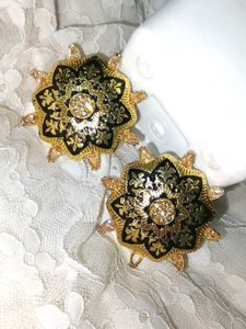 Black And Golden With Cute Pearls Ear Rings