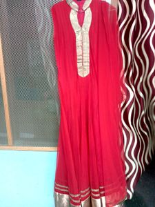 VERY PRETTY LONG FROCK